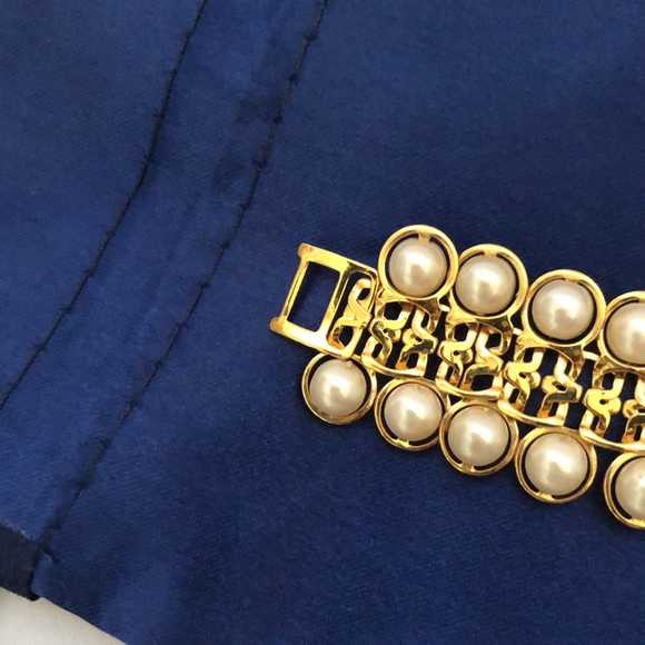 Avon Vintage Golden With Pearls Bracelet. - Picture 4 of 5